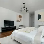 Unique Tower Premium Lux Heart Of By Renters Prestige Varsovia