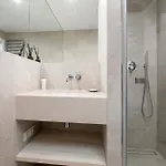 Unique Tower Premium Lux Heart Of By Renters Prestige * ורשה