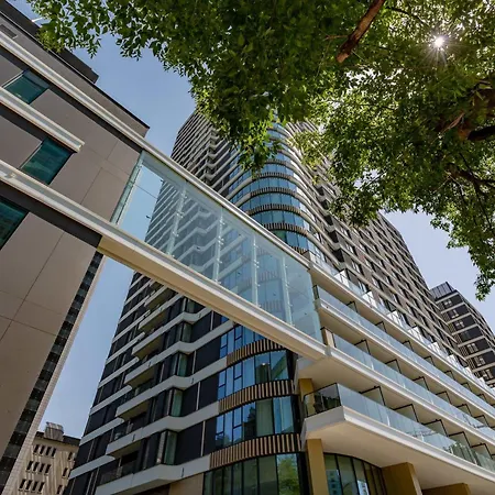 Unique Tower Premium Lux Heart Of By Renters Prestige アパート