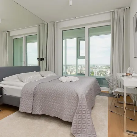 Unique Tower Premium Lux Heart Of By Renters Prestige * ワルシャワ