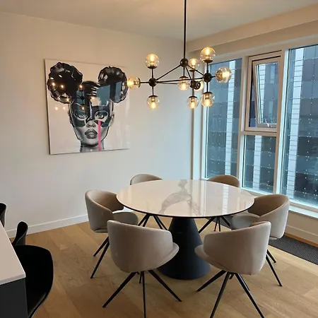 Apartamento Unique Tower Premium Lux Heart Of By Renters Prestige Varsóvia