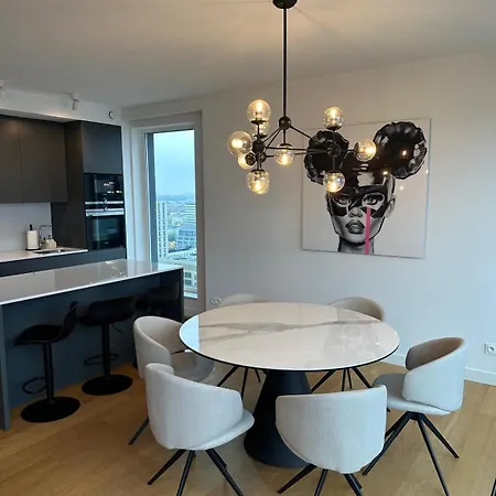 Unique Tower Premium Lux Heart Of By Renters Prestige Varsóvia