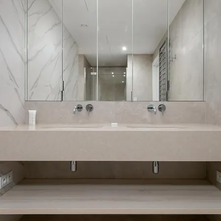 Unique Tower Premium Lux Heart Of By Renters Prestige Warszawa