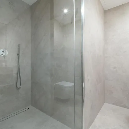 Unique Tower Premium Lux Heart Of By Renters Prestige アパート *