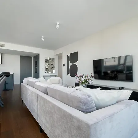 Unique Tower Premium Lux Heart Of By Renters Prestige