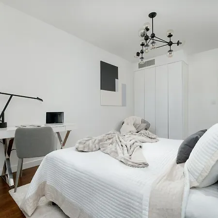 Unique Tower Premium Lux Heart Of By Renters Prestige