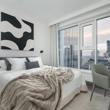 דירה Unique Tower Premium Lux Heart Of By Renters Prestige *