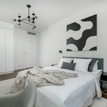 Unique Tower Premium Lux Heart Of By Renters Prestige Apartman Varsó