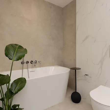 דירה Unique Tower Premium Lux Heart Of By Renters Prestige *